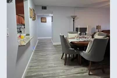 7556 Stirling Road #118, Davie, FL 33024 - Photo 2