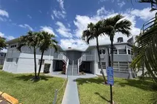 1701 NE Miami Gardens Dr, North Miami Beach, FL 33179 - Photo 2
