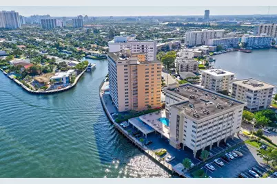 111 Golden Isles Drive #D2, Hallandale Beach, FL 33009 - Photo 22
