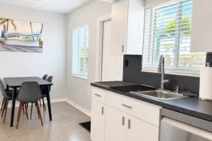 1261 SE 2nd St, Deerfield Beach, FL 33441 - Photo 10