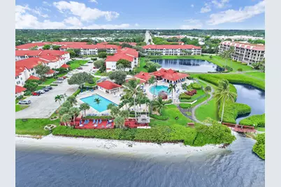 107 Half Moon Circle #A1, Hypoluxo, FL 33462 - Photo 10
