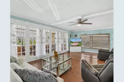 1891 SW 84th Avenue, Davie, FL 33324 - Photo 4