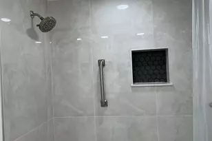 8100 Sunrise Lakes Blvd, Sunrise, FL 33322 - Photo 16