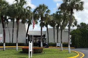 8100 Sunrise Lakes Blvd, Sunrise, FL 33322 - Photo 30