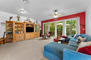 1950 NE 7th St, Deerfield Beach, FL 33441 - Photo 10