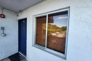 8540 N Sherman Cir, Miramar, FL 33025 - Photo 4