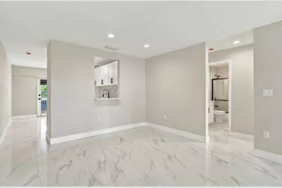 2070 Sweet Gum Avenue, Pembroke Pines, FL 33026 - Photo 10