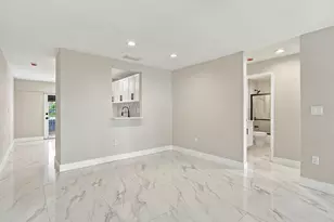 2070 Sweetgum Ave, Pembroke Pines, FL 33026 - Photo 10