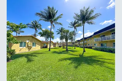 111 SW 4th Avenue #12, Pompano Beach, FL 33060 - Photo 10