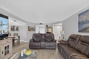 3871 Via Poinciana, Lake Worth, FL 33467 - Photo 4