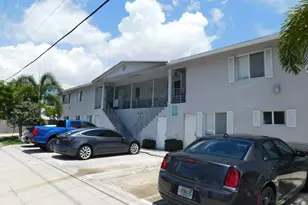 825 NE 6th St, Fort Lauderdale, FL 33304 - Photo 16