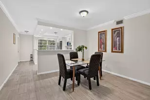 4302 Martinique Cir, Coconut Creek, FL 33066 - Photo 10