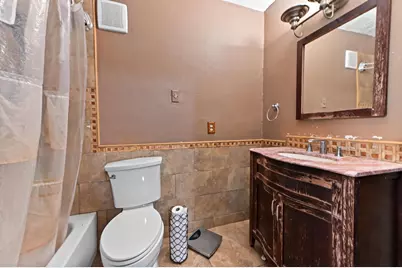 941 W 80th Place, Hialeah, FL 33014 - Photo 14