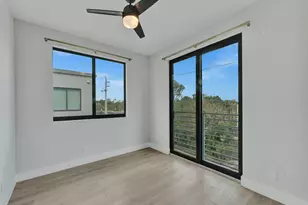 924 NE 4th St, Fort Lauderdale, FL 33301 - Photo 22