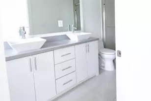 422 SE 16th Street SE, Fort Lauderdale, FL 33316 - Photo 12