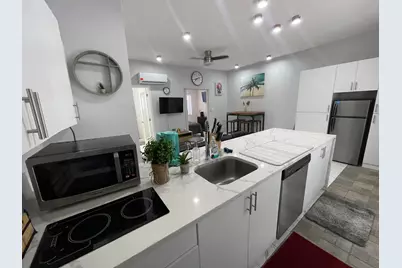 824 NE 4th Street #5, Fort Lauderdale, FL 33301 - Photo 1