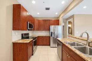 2851 W Prospect Rd, Tamarac, FL 33309 - Photo 34