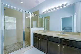 4326 Cascada Cir, Hollywood, FL 33024 - Photo 32