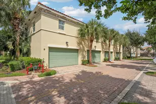 4326 Cascada Cir, Hollywood, FL 33024 - Photo 44