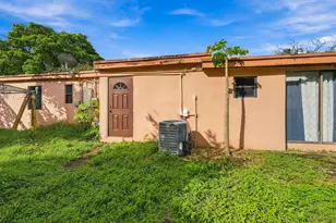 4972 NE 14th Ave, Pompano Beach, FL 33064 - Photo 14
