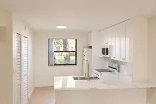 10121 W Sunrise Blvd, Plantation, FL 33322 - Photo 4