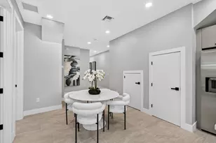 3541 NE 13th Ave, Oakland Park, FL 33334 - Photo 20