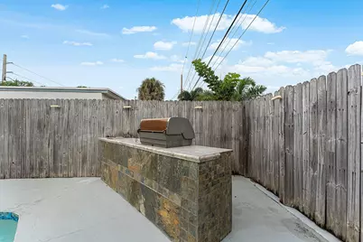 3080 NE 12th Avenue, Pompano Beach, FL 33064 - Photo 24