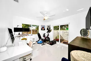 1303 Cordova Rd, Fort Lauderdale, FL 33316 - Photo 16