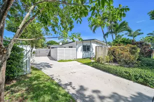 1303 Cordova Rd, Fort Lauderdale, FL 33316 - Photo 4