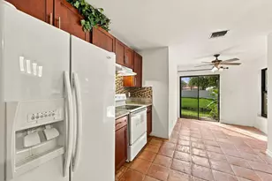 9313 W Sunrise Blvd, Plantation, FL 33322 - Photo 8