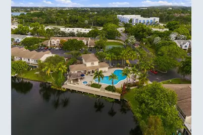 258 W Hemingway Circle, Margate, FL 33063 - Photo 46