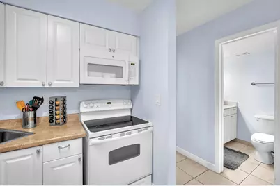 6200 NE 22nd Way #206, Fort Lauderdale, FL 33308 - Photo 14