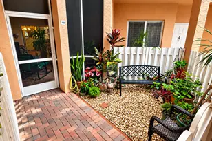 7725 Yardley Dr, Tamarac, FL 33321 - Photo 4