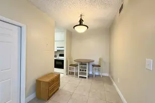 661 Cypress Club Way, Deerfield Beach, FL 33064 - Photo 6