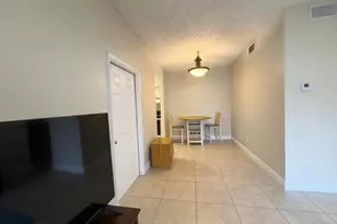 661 Cypress Club Way, Deerfield Beach, FL 33064 - Photo 10