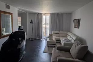137 Golden Isles Dr, Hallandale Beach, FL 33009 - Photo 10