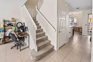 9041 SW 19th St, Miramar, FL 33025 - Photo 12