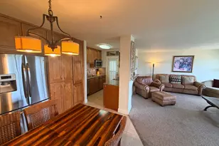 2555 NE 11th St, Fort Lauderdale, FL 33304 - Photo 10