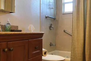 2555 NE 11th St, Fort Lauderdale, FL 33304 - Photo 22