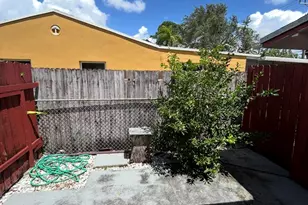 1410 NW 2nd Ave, Fort Lauderdale, FL 33311 - Photo 10