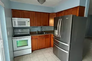 1410 NW 2nd Ave, Fort Lauderdale, FL 33311 - Photo 2