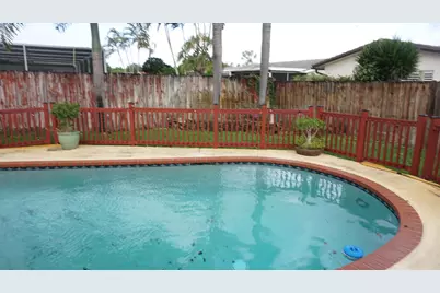 901 Palmetto Drive, Coconut Creek, FL 33066 - Photo 4