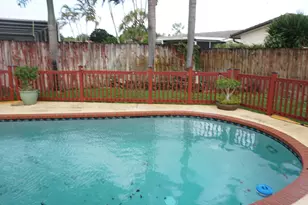 901 Palmetto Dr, Coconut Creek, FL 33066 - Photo 4