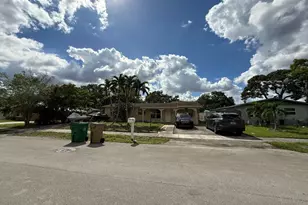 6300 SW 41st St, Davie, FL 33314 - Photo 16