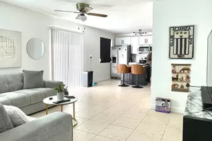 4071 N Dixie Hwy, Oakland Park, FL 33334 - Photo 10