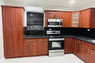18515 NW 42nd Pl, Miami Gardens, FL 33055 - Photo 6