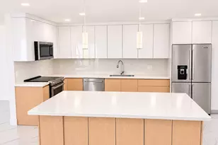 2210 NW 93rd Ave, Pembroke Pines, FL 33024 - Photo 2