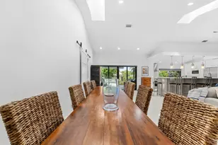 7029 Golf Pointe Cir, Tamarac, FL 33321 - Photo 10