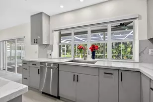 7521 SW 1st St, Plantation, FL 33317 - Photo 14