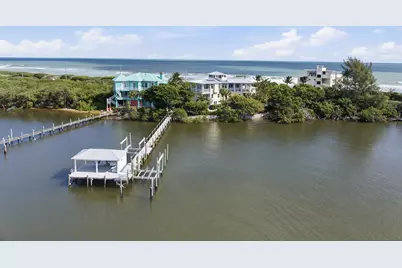 278 SE Macarthur Boulevard, Hutchinson Island, FL 34996 - Photo 2